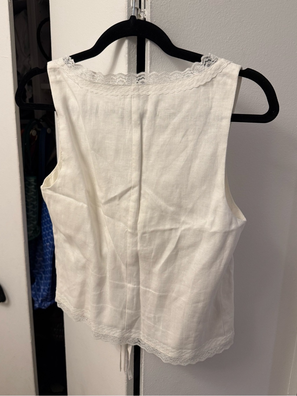 Reformation Rosalie White Lace Trimmed Linen Top Mila Shorts Set - Picture 5 of 10